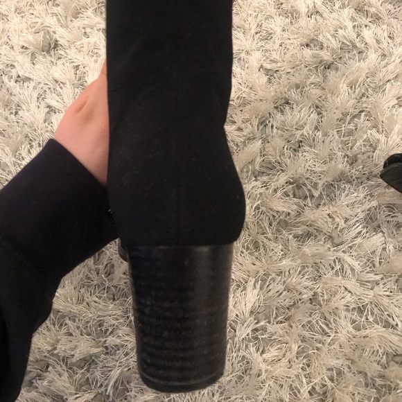 STUART WEITZMAN BLACK HEELED BOOTS